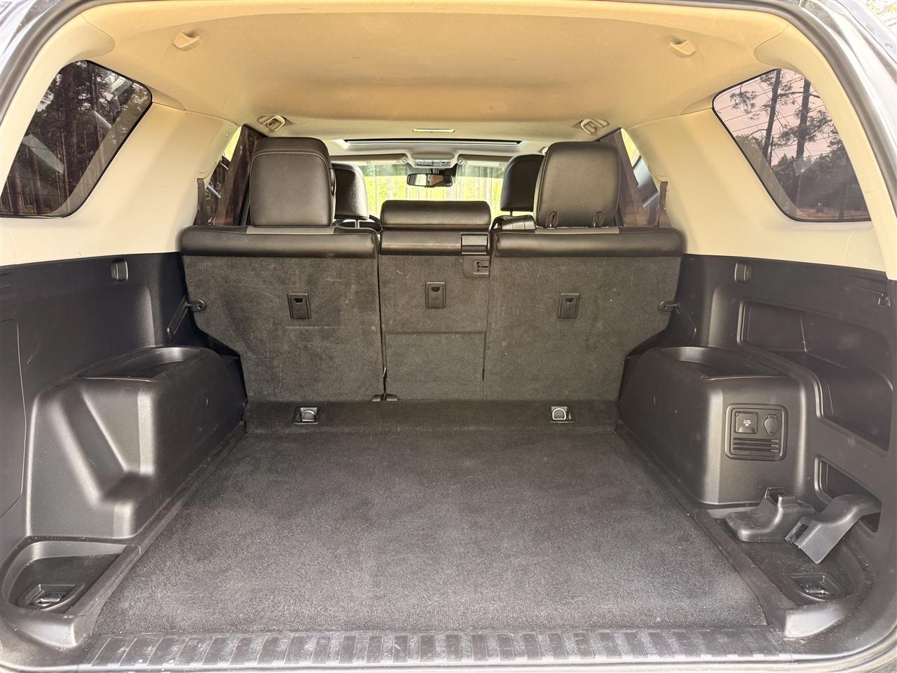 Toyota 4Runner SR5 4WD (Natl) 2020