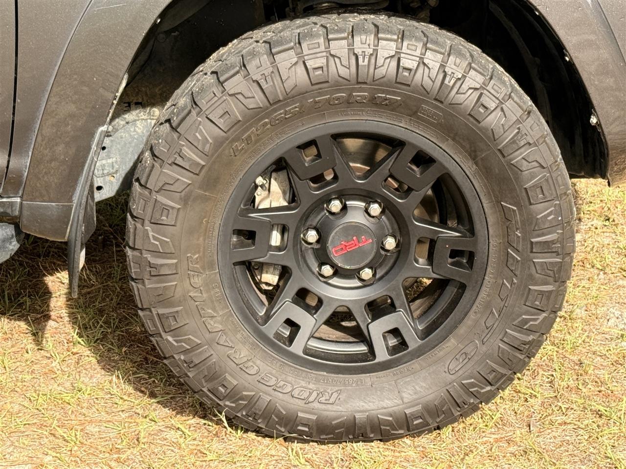 Toyota 4Runner SR5 4WD (Natl) 2020