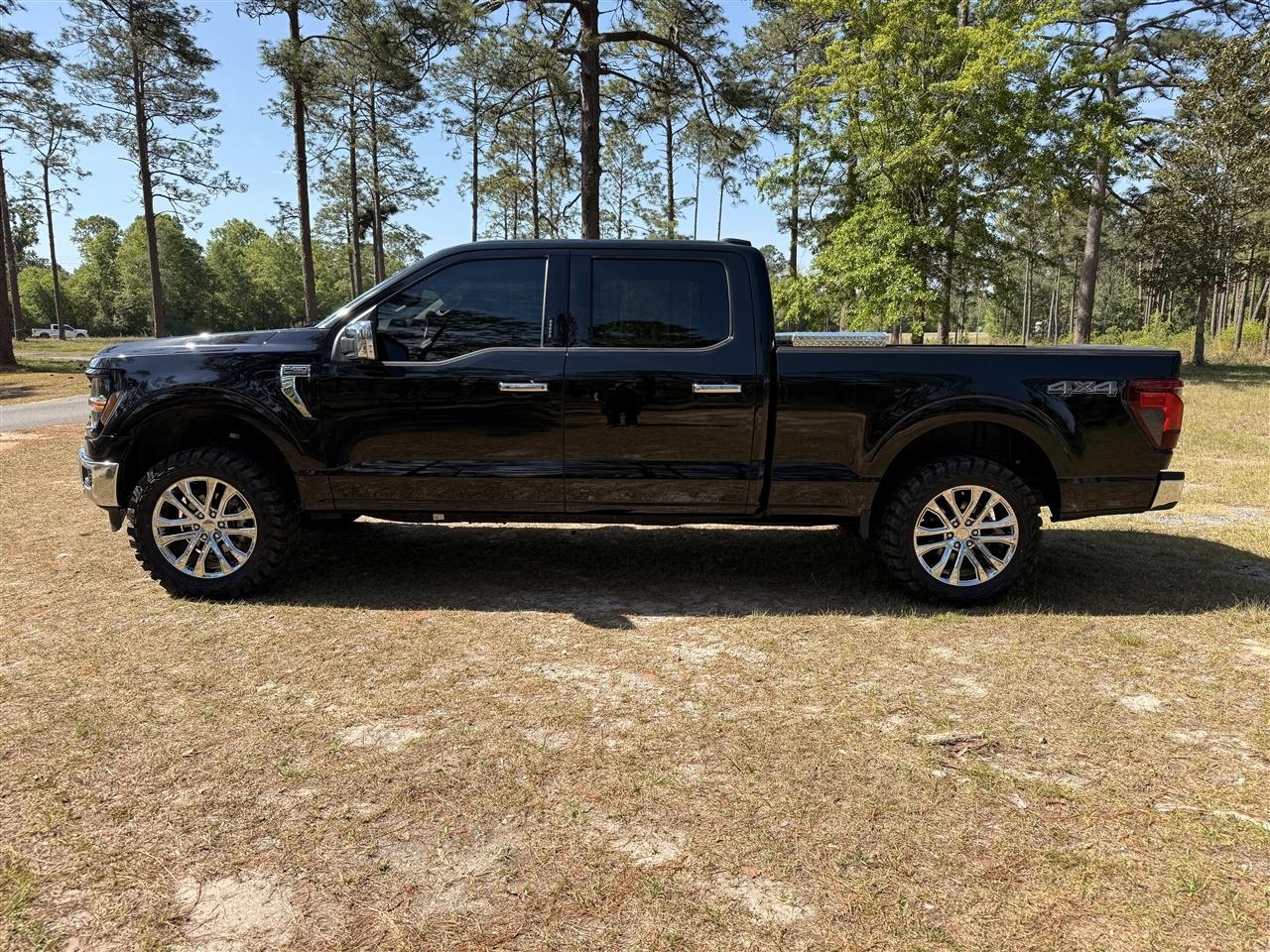 Ford F-150 XLT 4WD SuperCrew 5.5' Box 2024