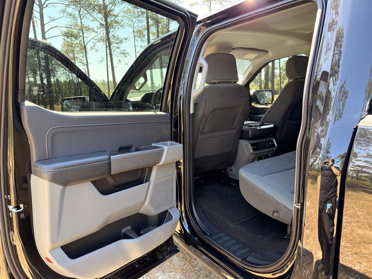 Ford F-150 XLT 4WD SuperCrew 5.5' Box 2024
