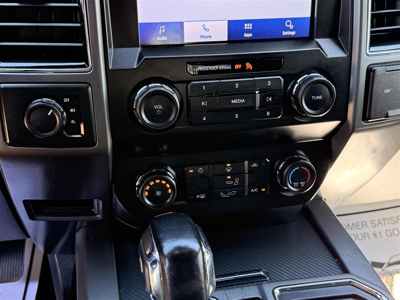 Ford F-150 Lariat 4WD SuperCrew 5.5' Box 2020