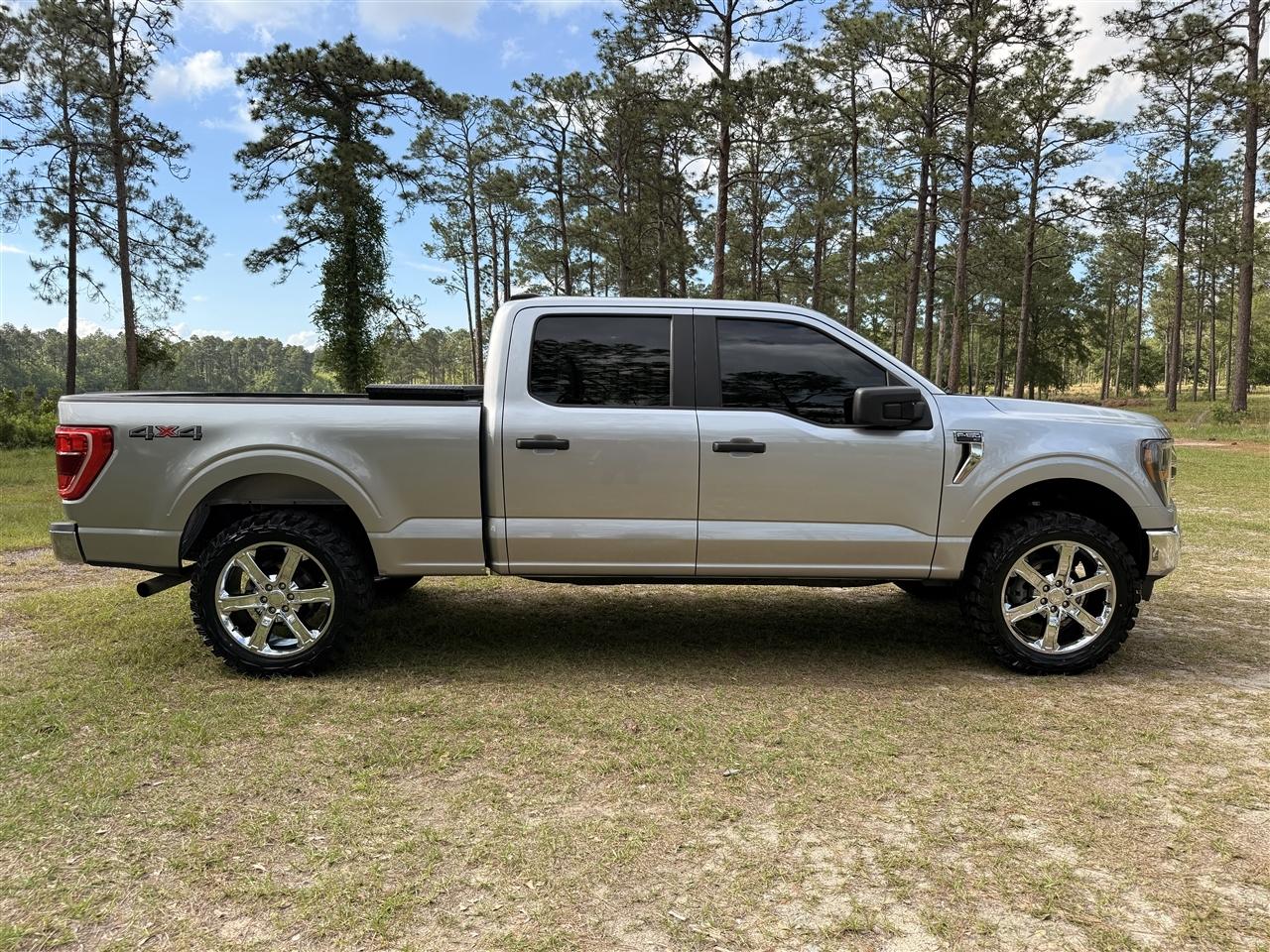 Ford F-150 King Ranch 4WD SuperCrew 5.5' Box 2023