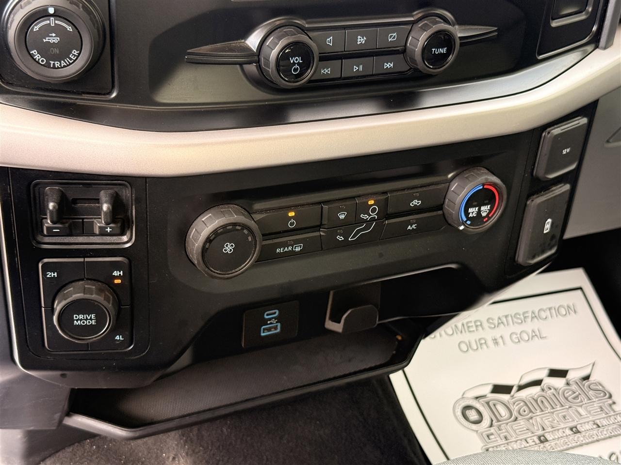 Ford F-150 King Ranch 4WD SuperCrew 5.5' Box 2023