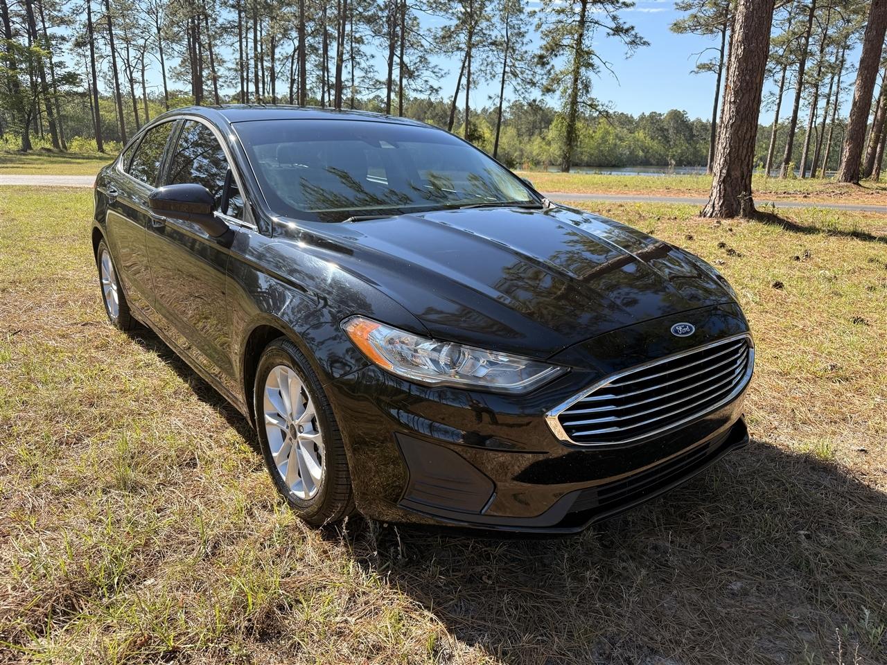 Ford Fusion SE FWD 2020