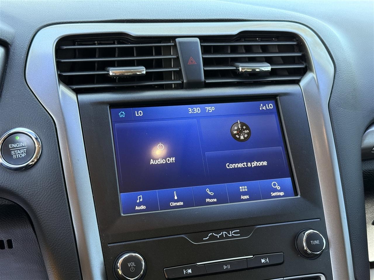 Ford Fusion SE FWD 2020