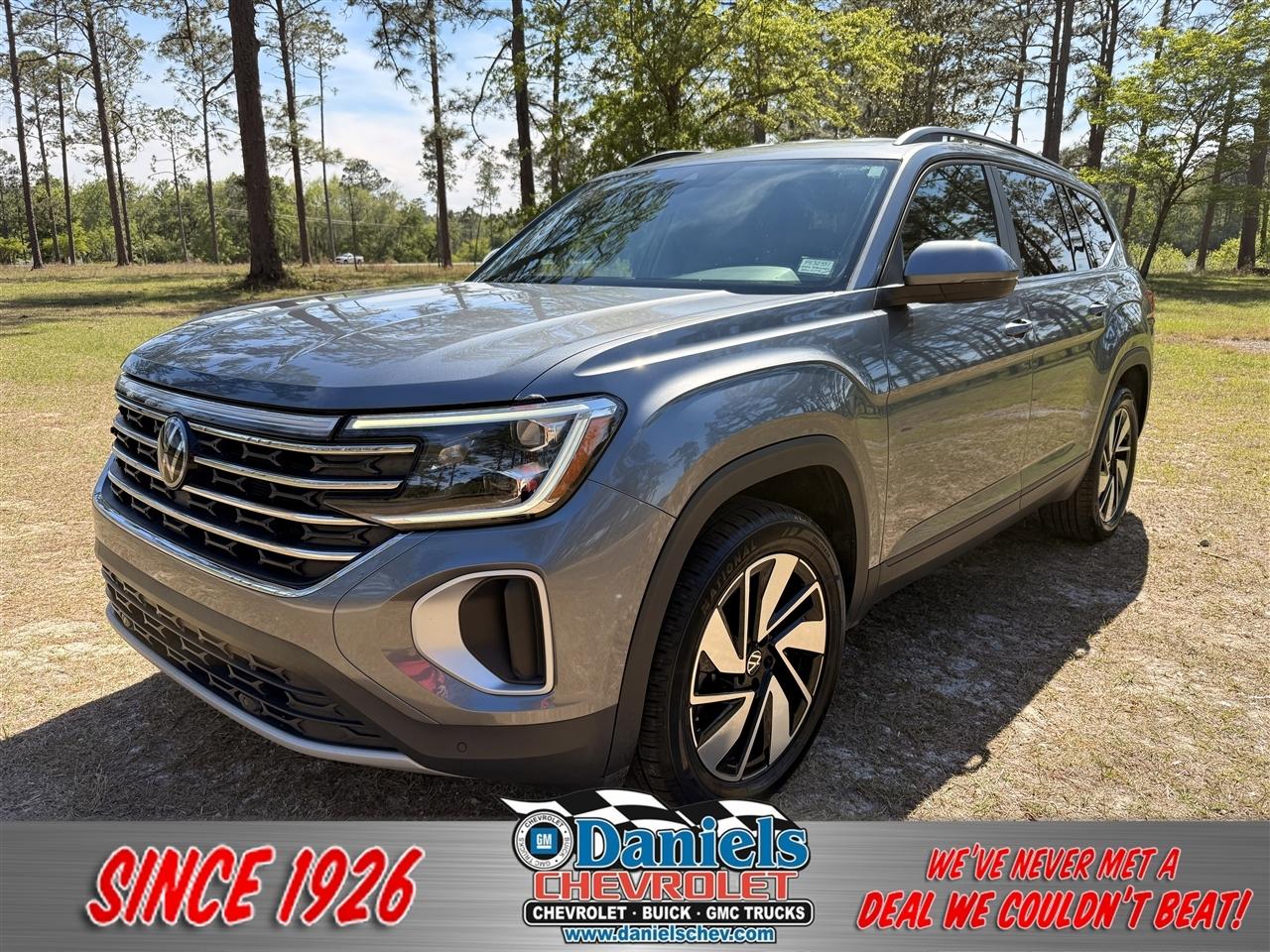 2024 Volkswagen Atlas 2.0T SE w/Technology 4MOTION