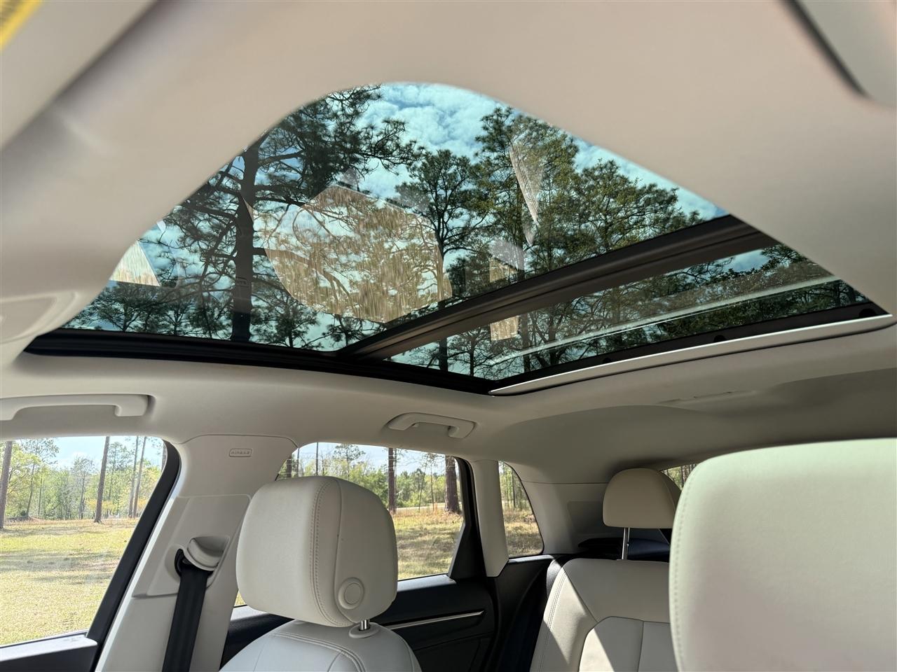 Audi Q3 S line Premium 45 TFSI quattro 2024