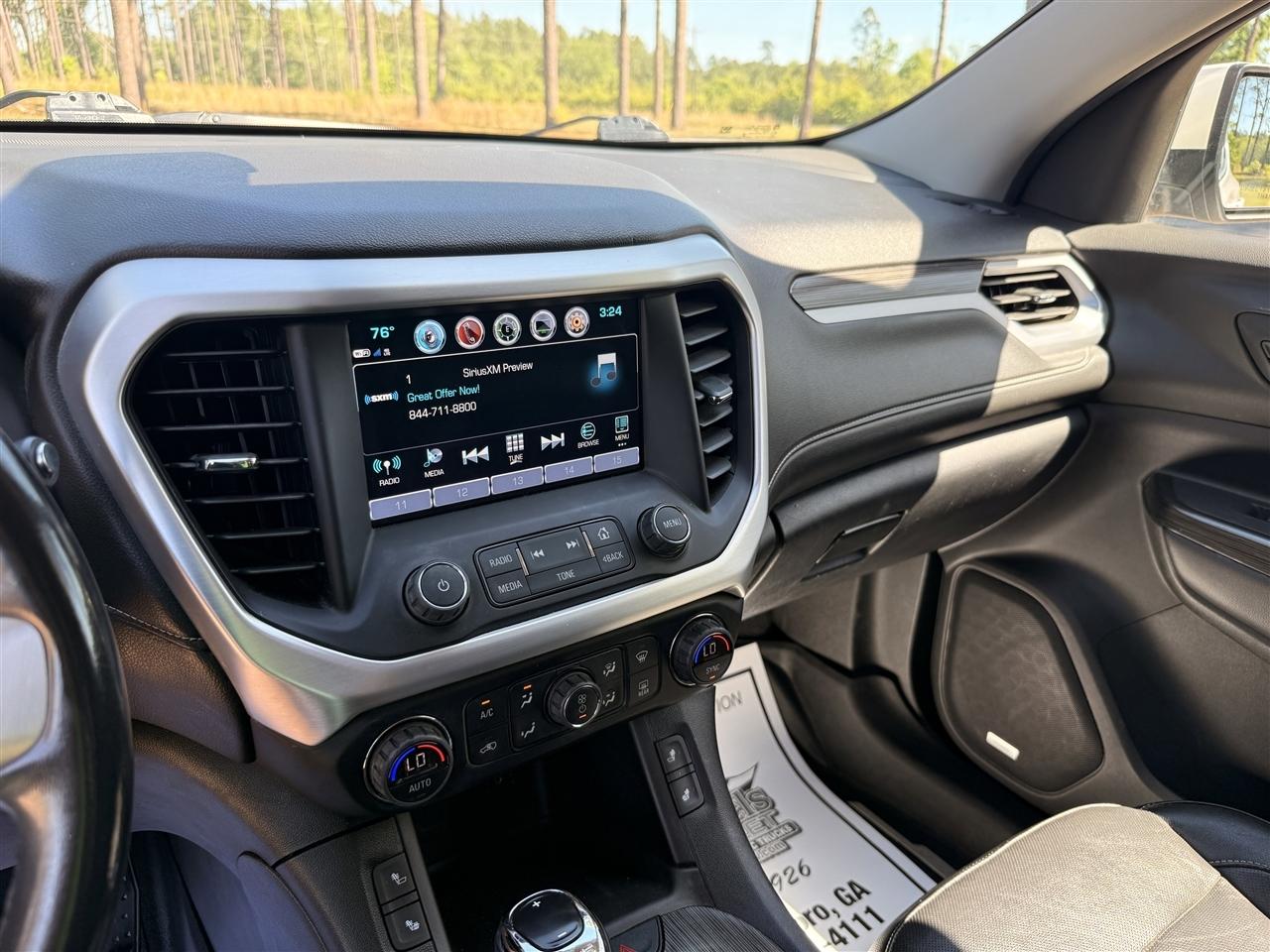 GMC Acadia FWD 4dr SLT w/SLT-1 2019