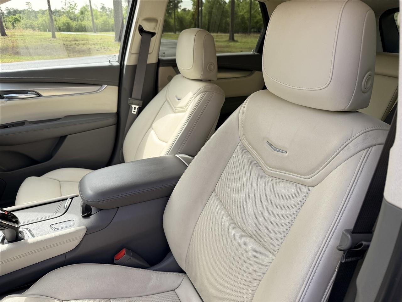 Cadillac XT5 FWD 4dr Luxury 2019