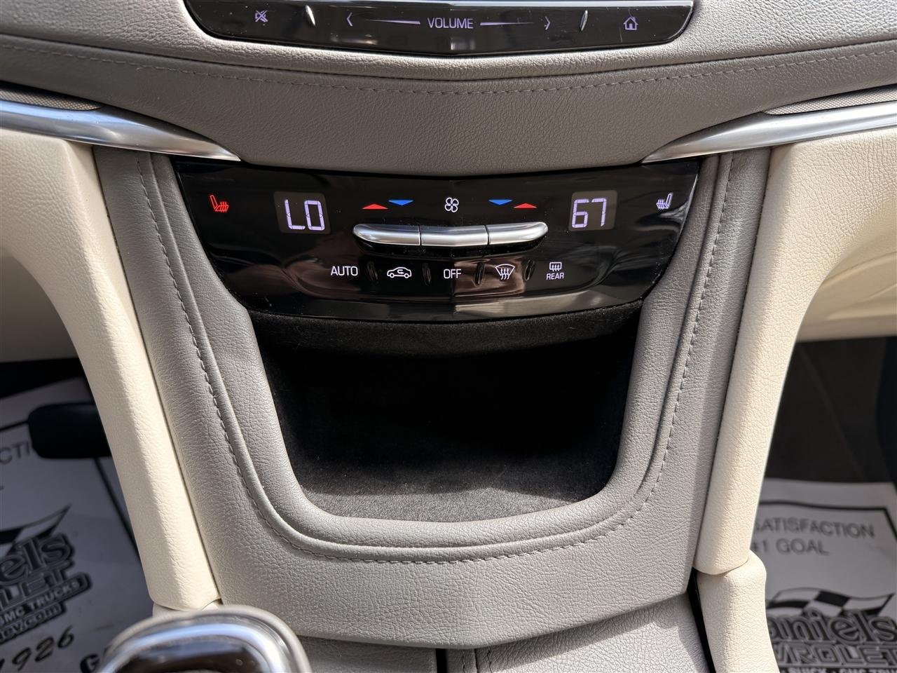 Cadillac XT5 FWD 4dr Luxury 2019