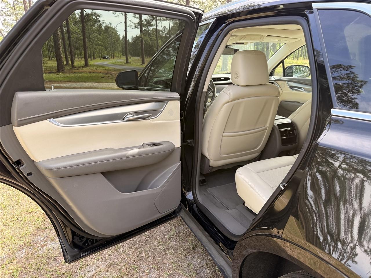 Cadillac XT5 FWD 4dr Luxury 2019