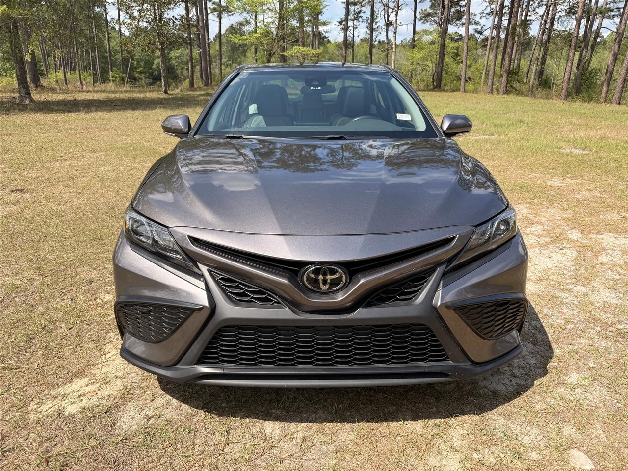 Toyota Camry SE Auto (Natl) 2024