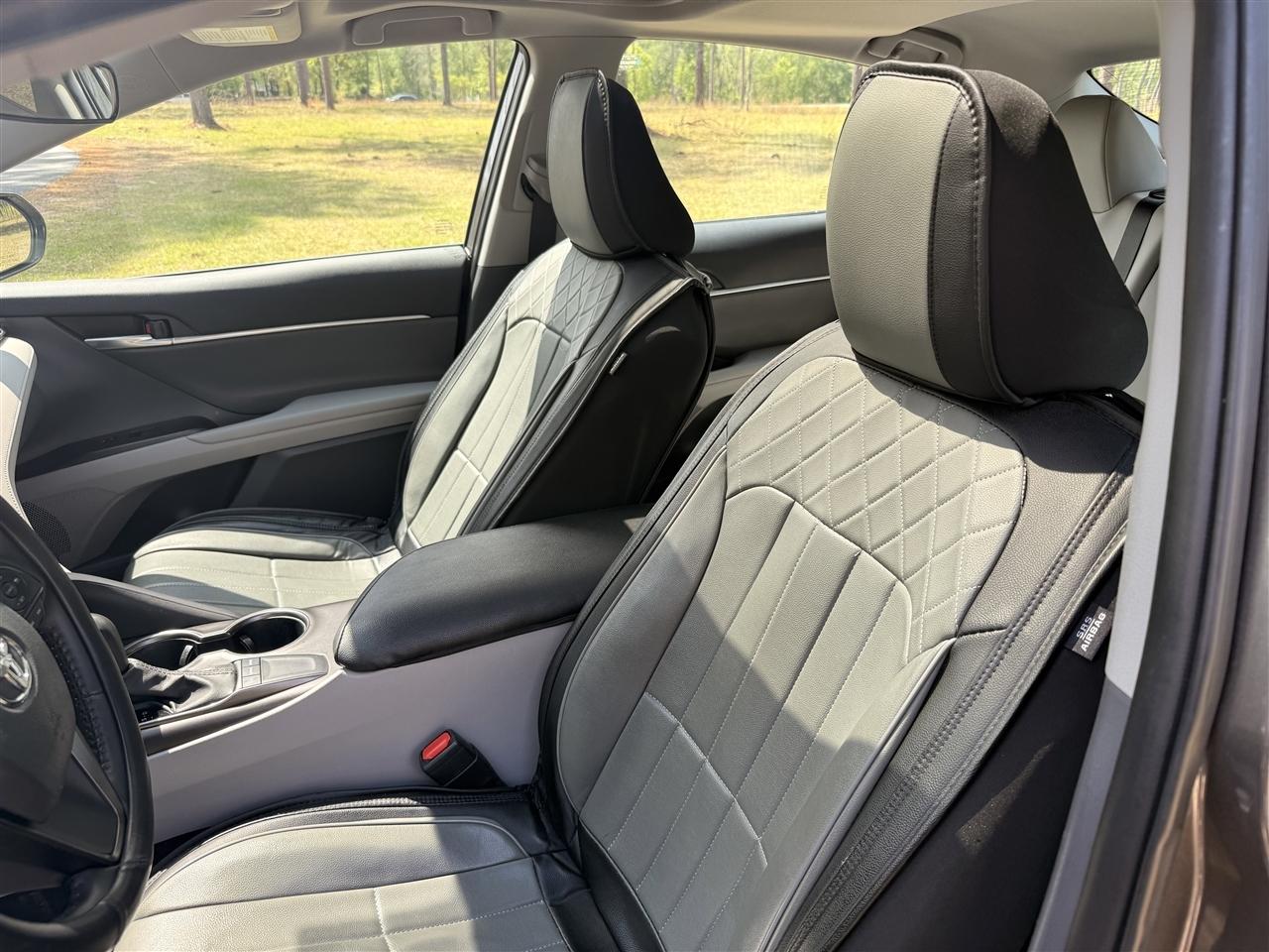 Toyota Camry SE Auto (Natl) 2024