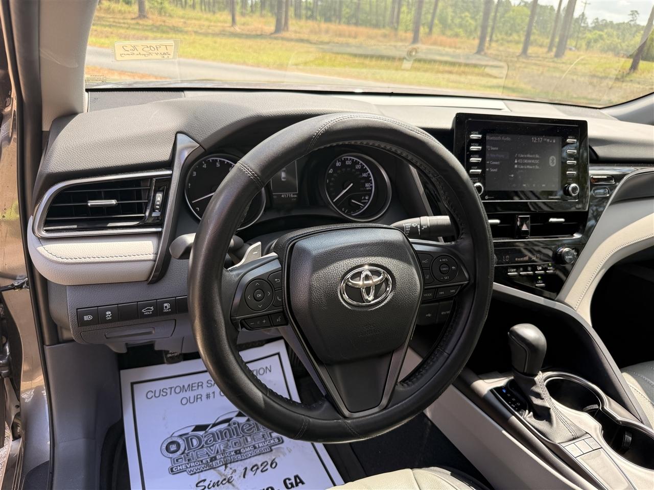 Toyota Camry SE Auto (Natl) 2024