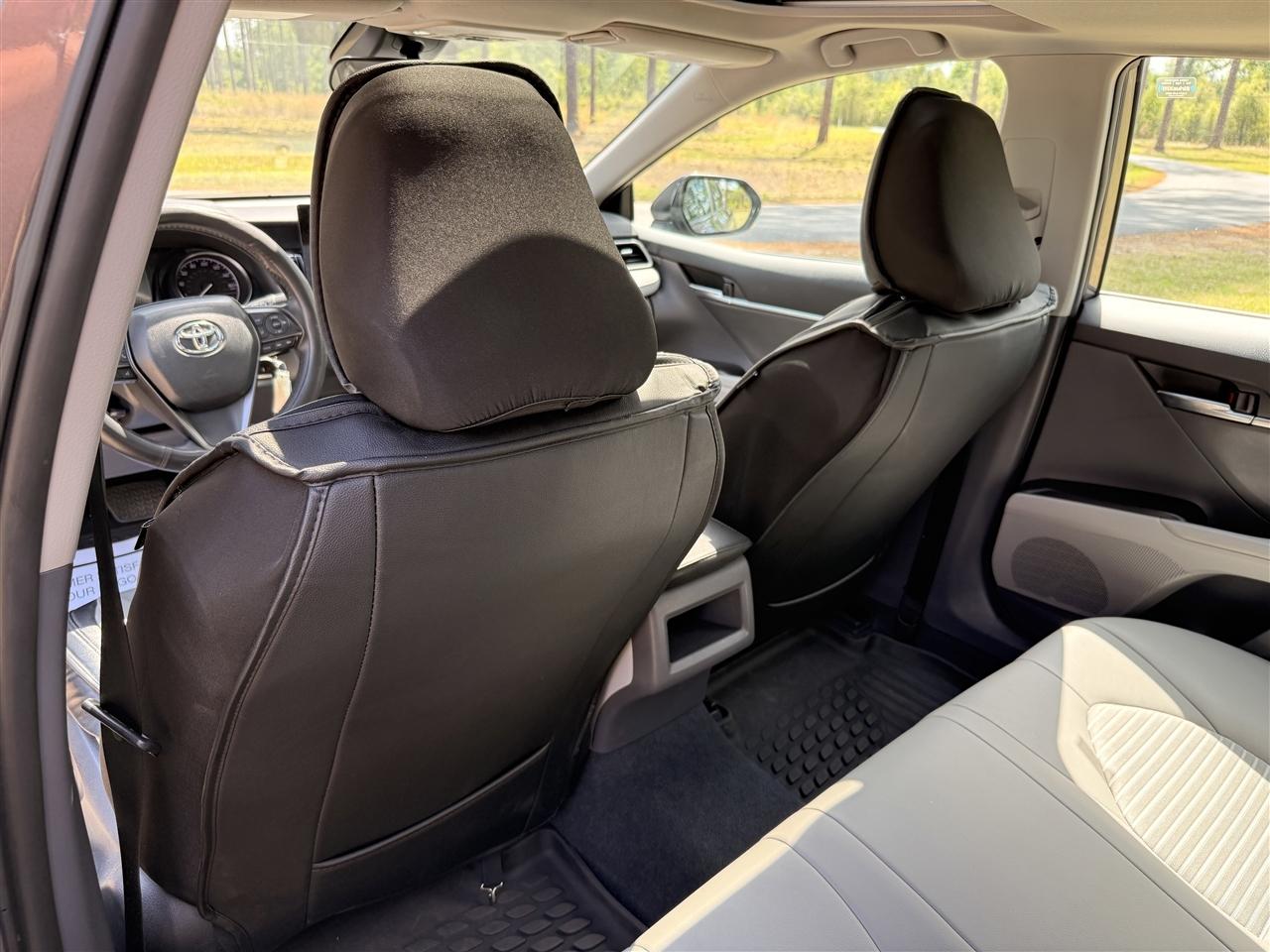 Toyota Camry SE Auto (Natl) 2024