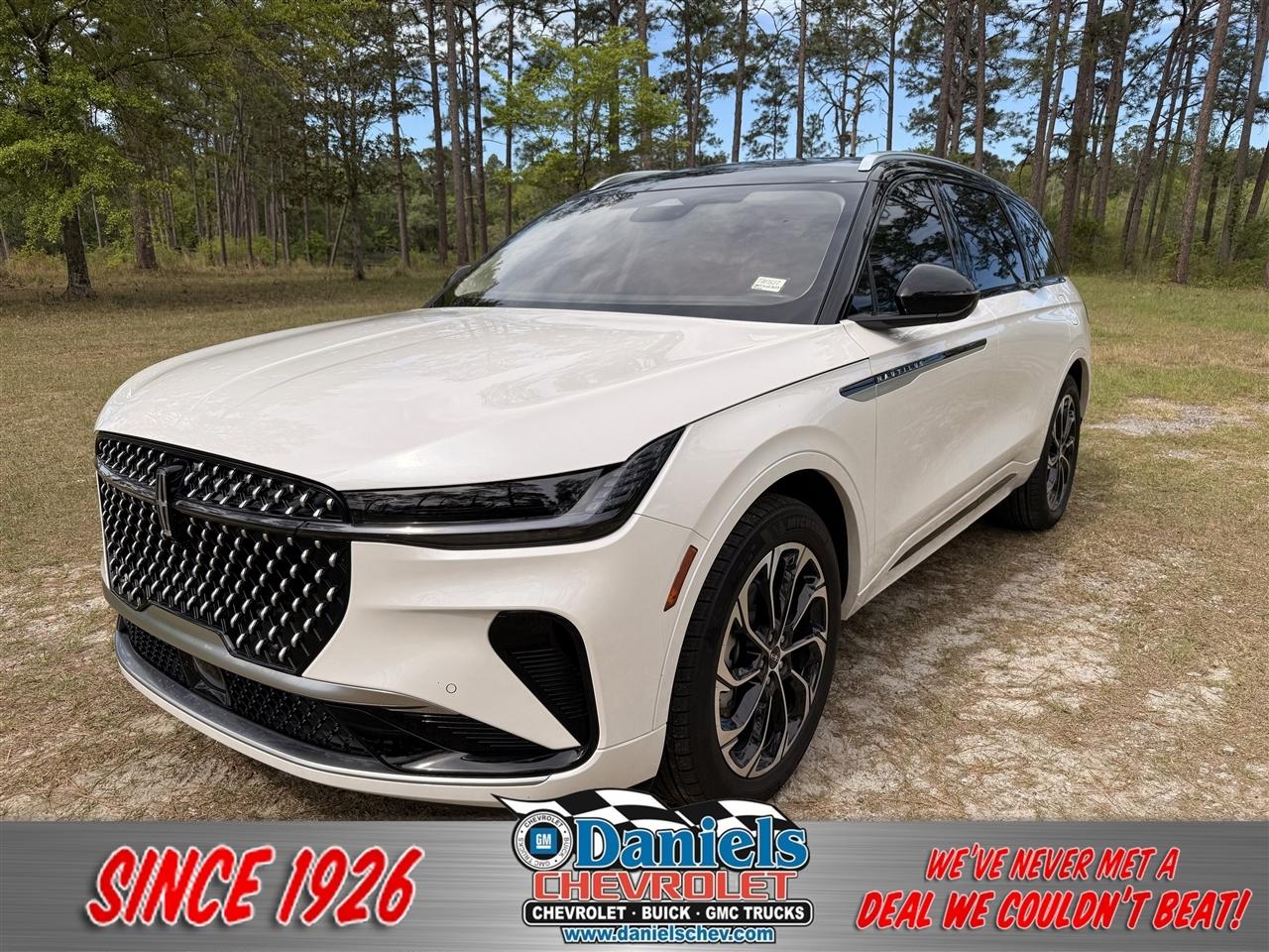 2025 Lincoln Nautilus Reserve AWD