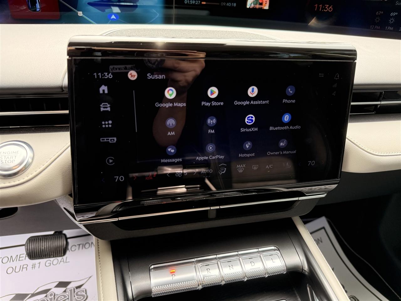 Lincoln Nautilus Reserve AWD 2025