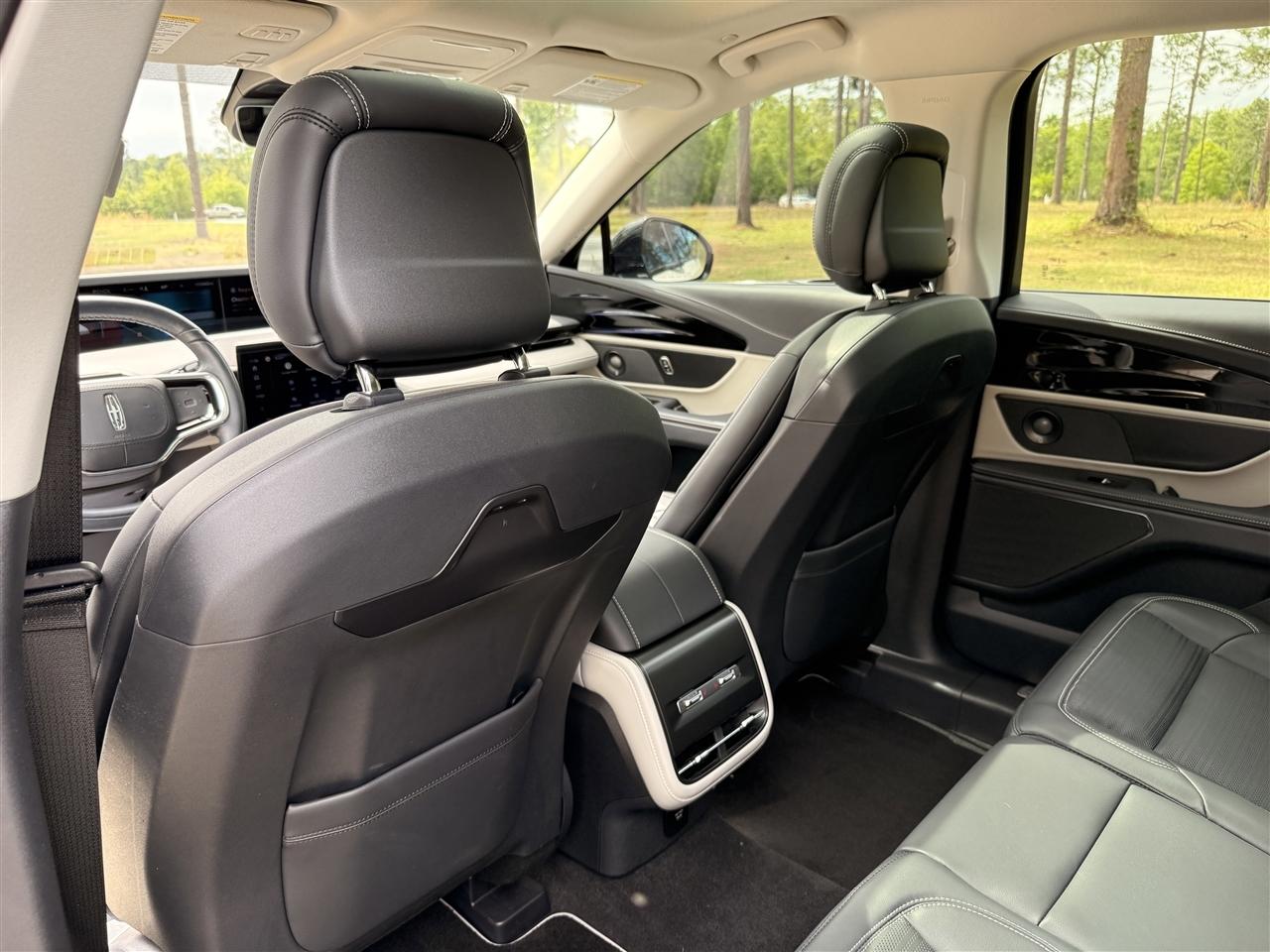 Lincoln Nautilus Reserve AWD 2025