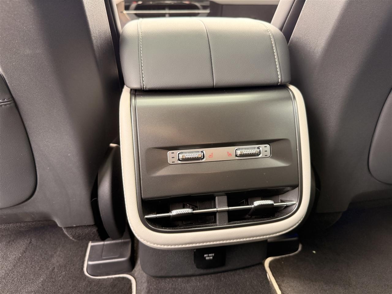 Lincoln Nautilus Reserve AWD 2025