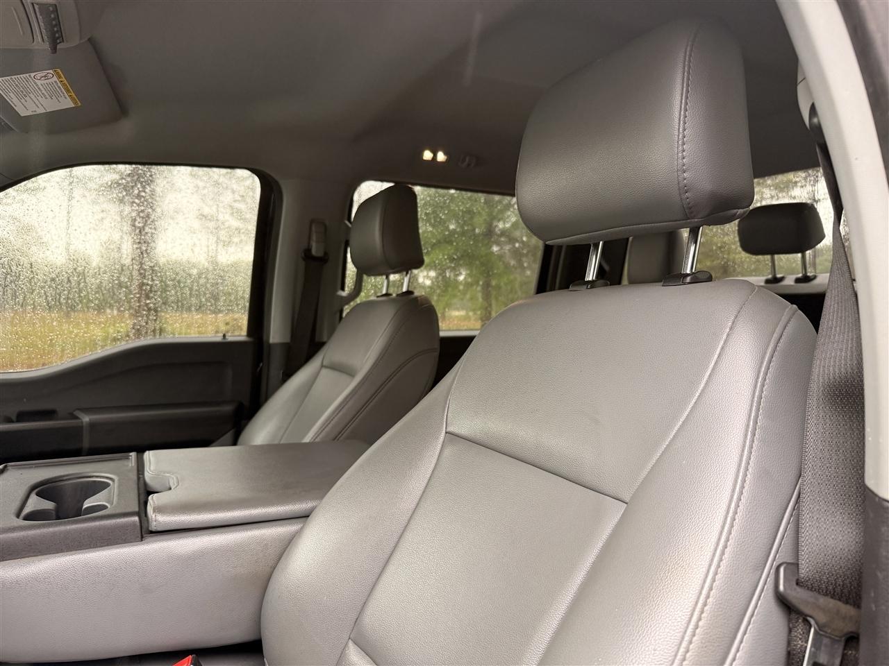 Ford Super Duty F-350 DRW King Ranch 4WD Crew Cab 8' Box 2025