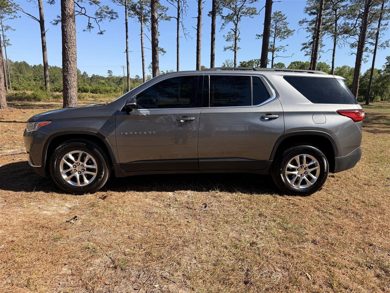 Chevrolet Traverse FWD 4dr LT Cloth w/1LT 2019