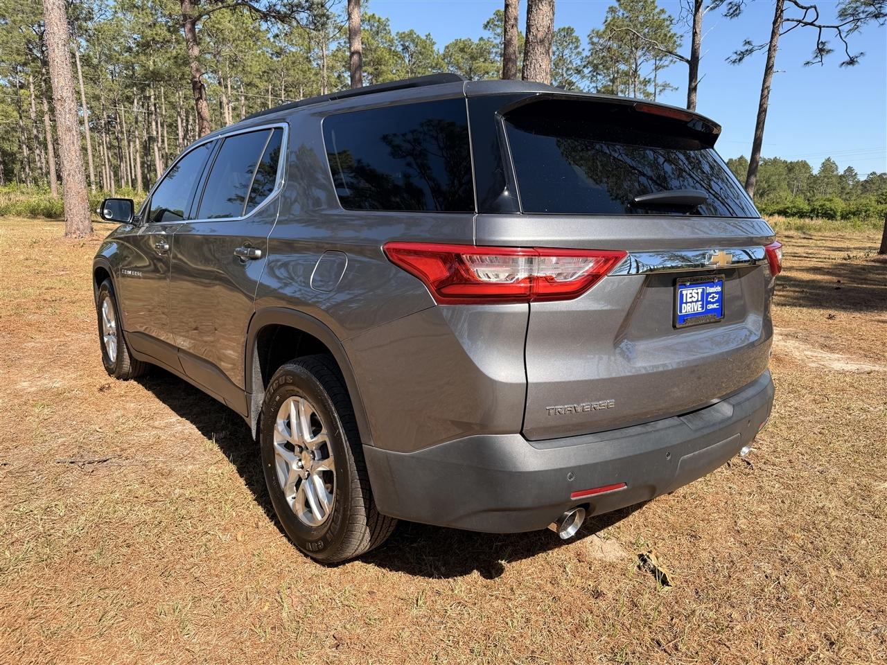 Chevrolet Traverse FWD 4dr LT Cloth w/1LT 2019