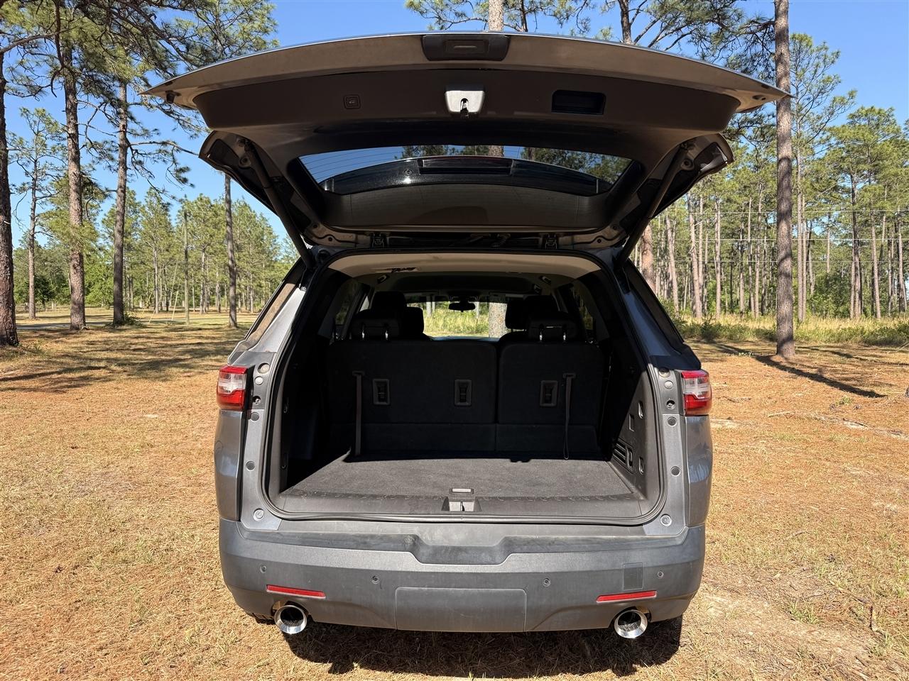 Chevrolet Traverse FWD 4dr LT Cloth w/1LT 2019