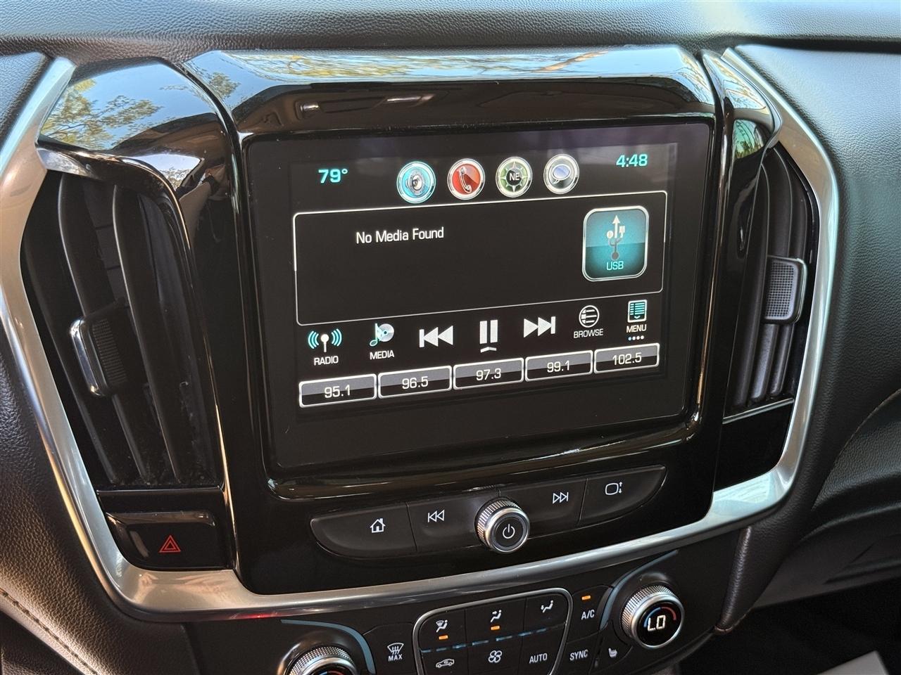 Chevrolet Traverse FWD 4dr LT Cloth w/1LT 2019