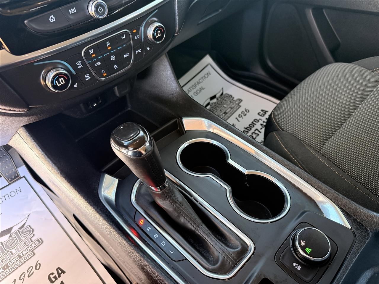Chevrolet Traverse FWD 4dr LT Cloth w/1LT 2019