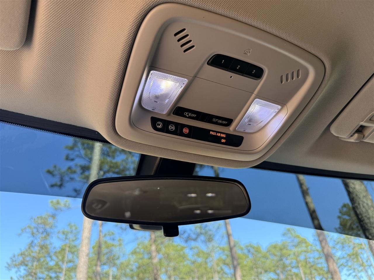 Chevrolet Traverse FWD 4dr LT Cloth w/1LT 2019
