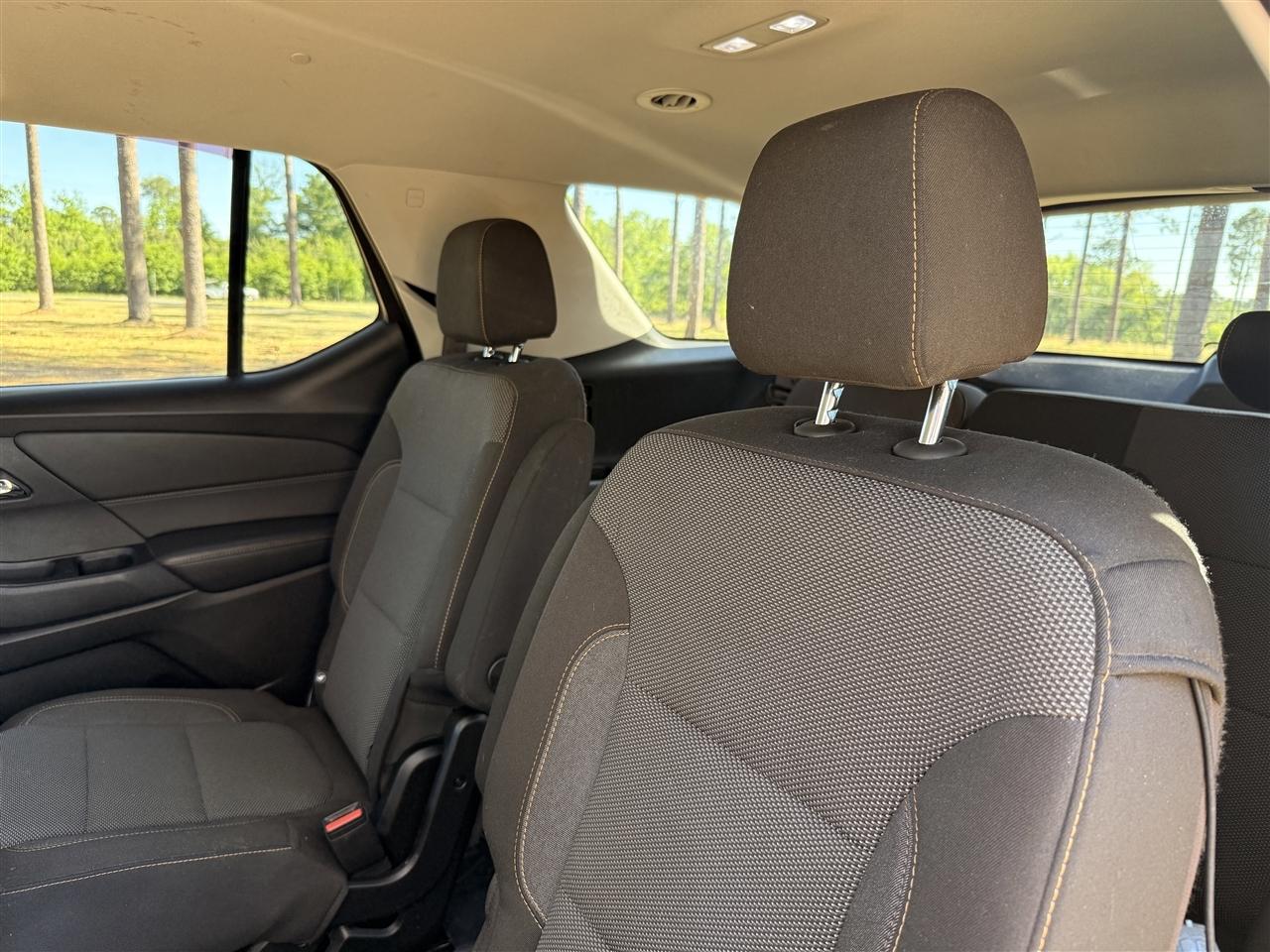 Chevrolet Traverse FWD 4dr LT Cloth w/1LT 2019