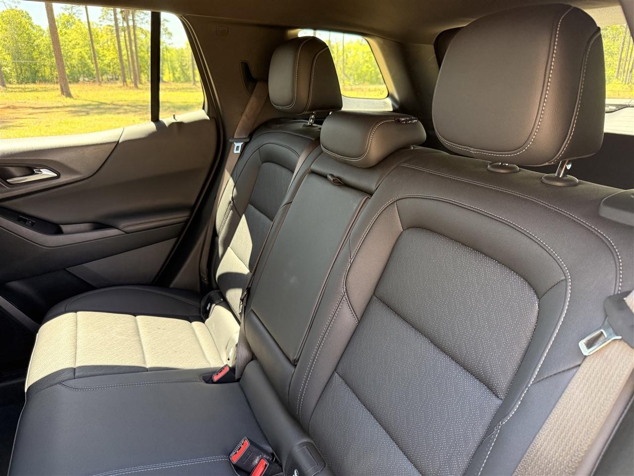 Chevrolet Equinox FWD 4dr LT w/1LT 2025