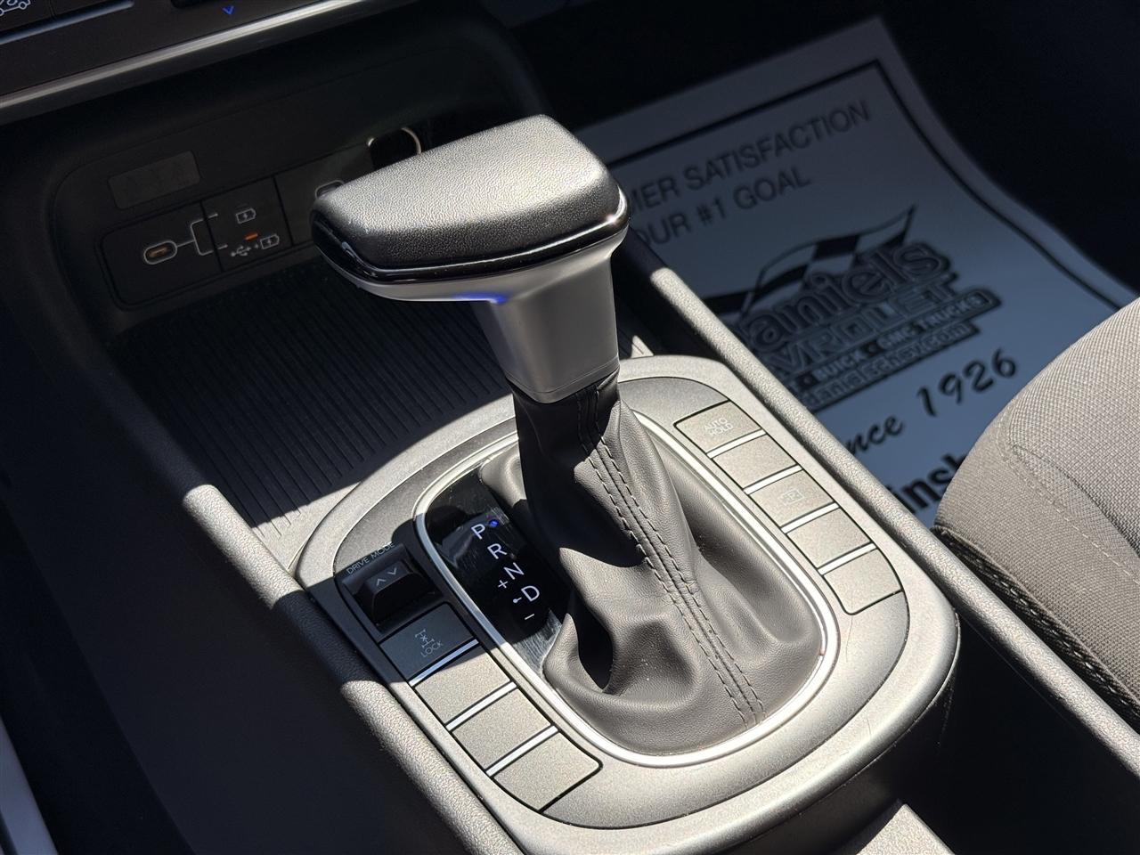 Hyundai Kona SEL AWD 2024