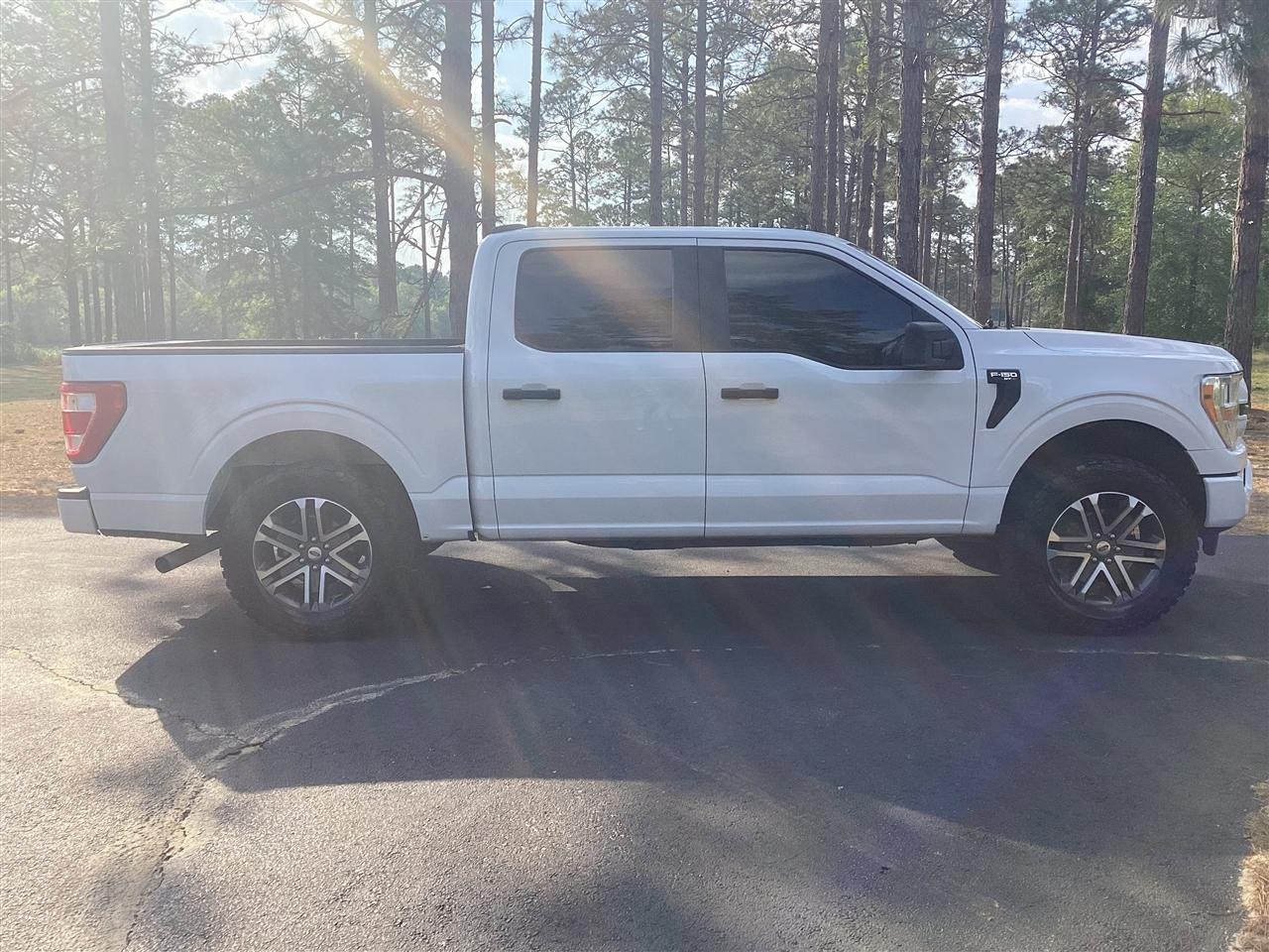 Ford F-150 Lariat 4WD SuperCrew 5.5' Box 2021