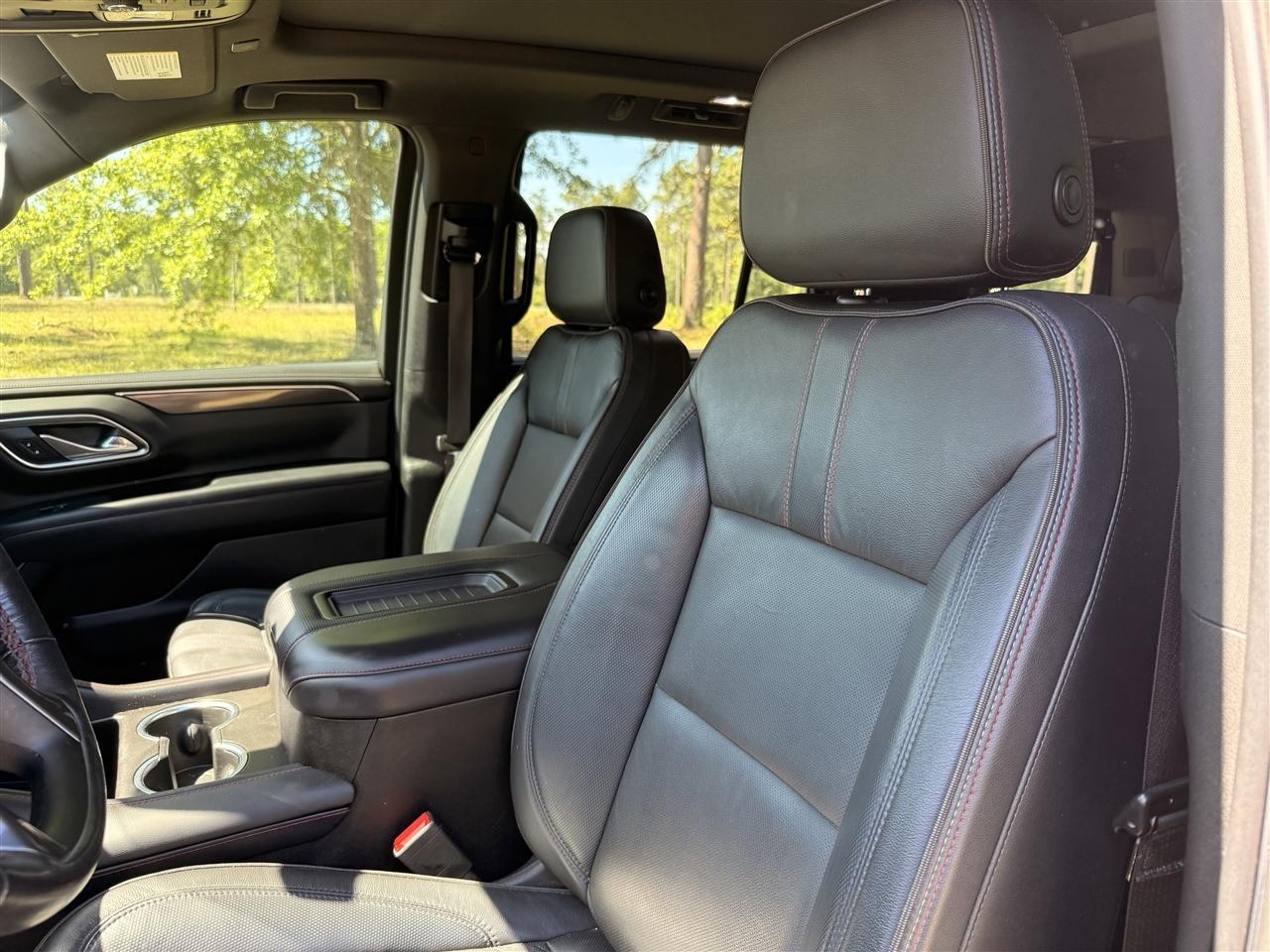 Chevrolet Tahoe 4WD 4dr RST 2021