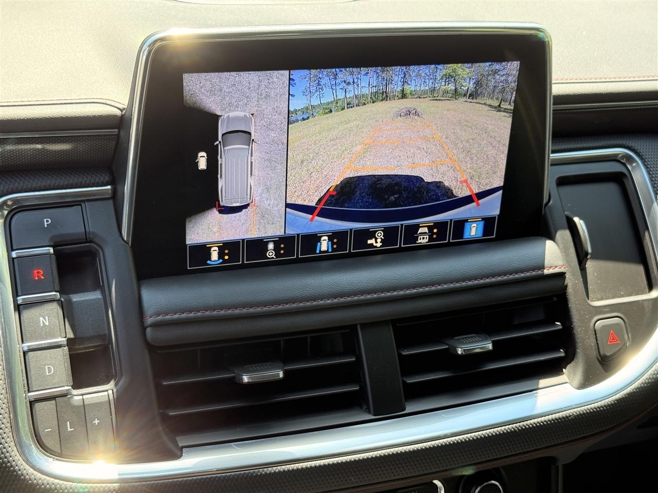 Chevrolet Tahoe 4WD 4dr RST 2021