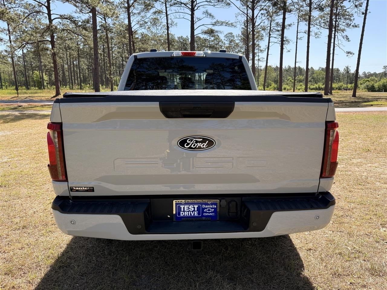 Ford F-150 STX 4WD SuperCrew 5.5' Box 2024