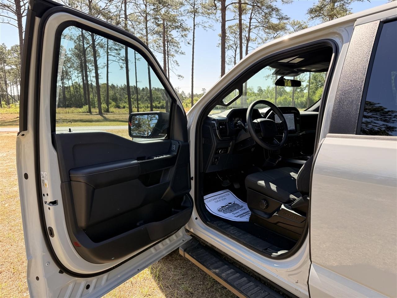 Ford F-150 STX 4WD SuperCrew 5.5' Box 2024