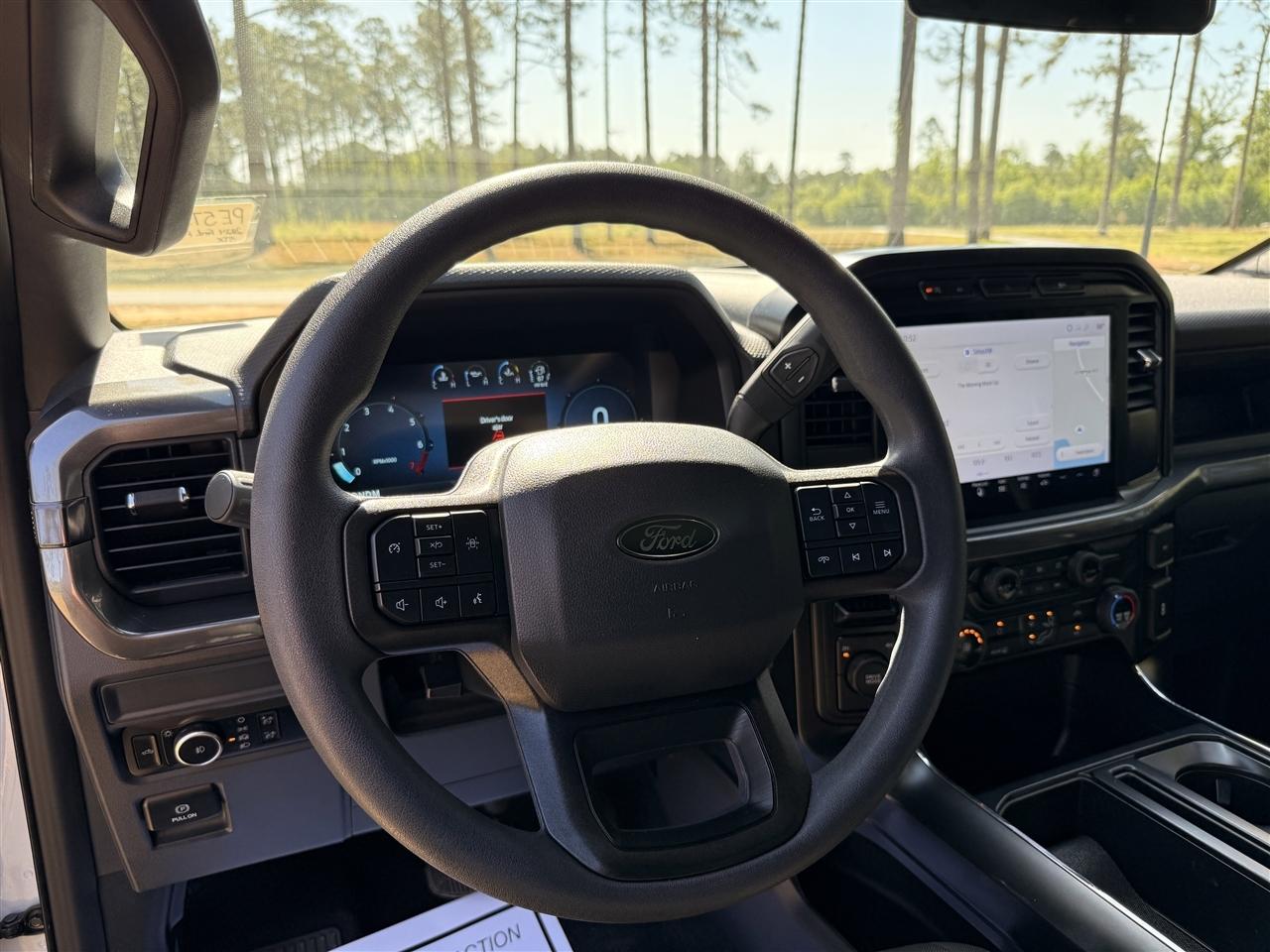 Ford F-150 STX 4WD SuperCrew 5.5' Box 2024