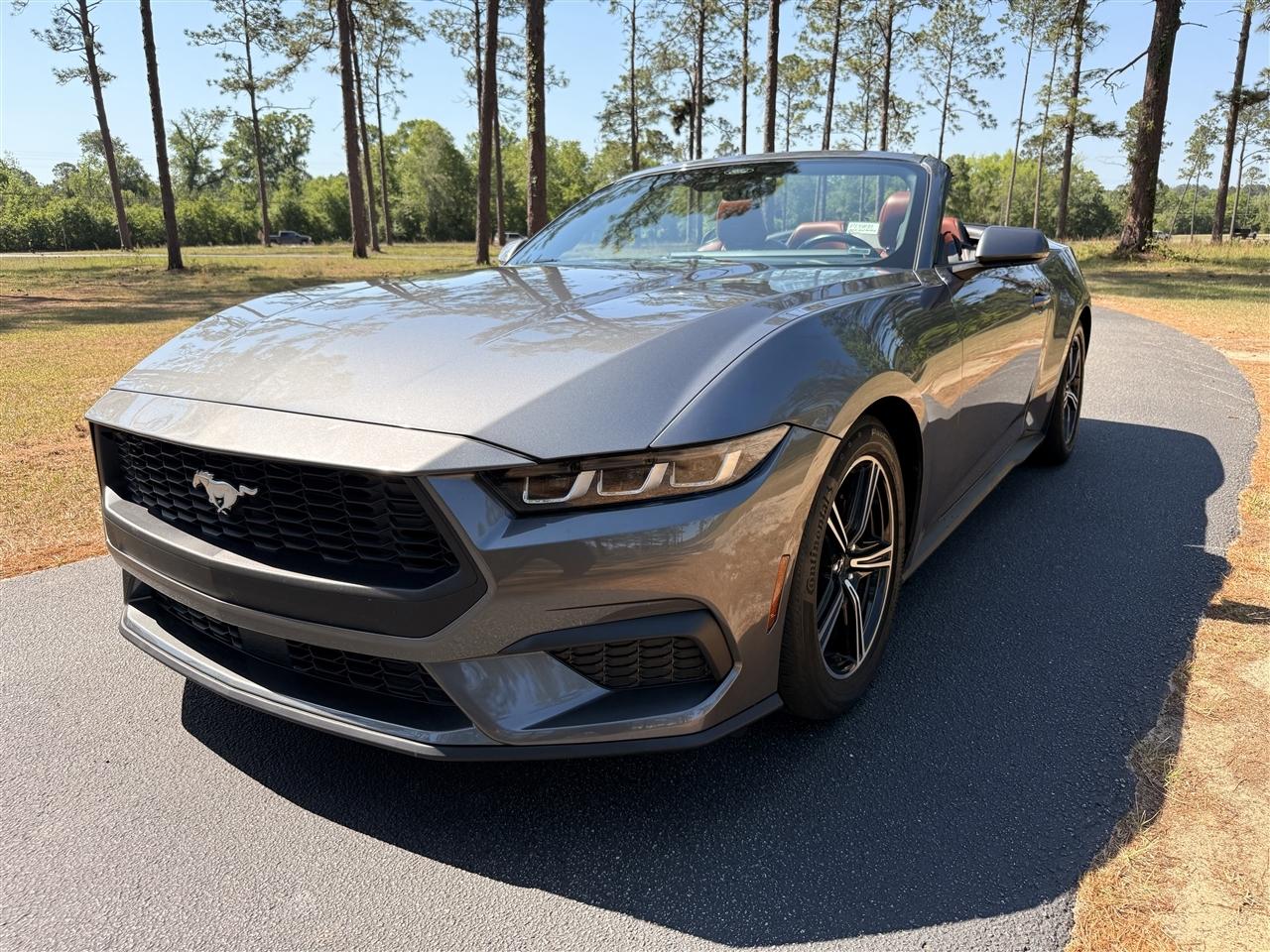 Ford Mustang EcoBoost Convertible 2024