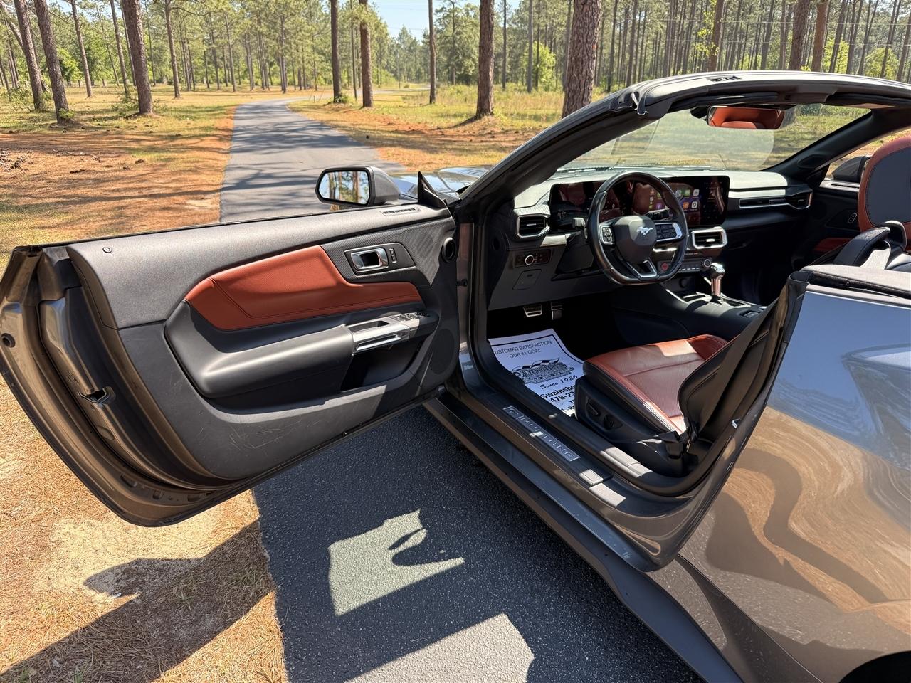 Ford Mustang EcoBoost Convertible 2024