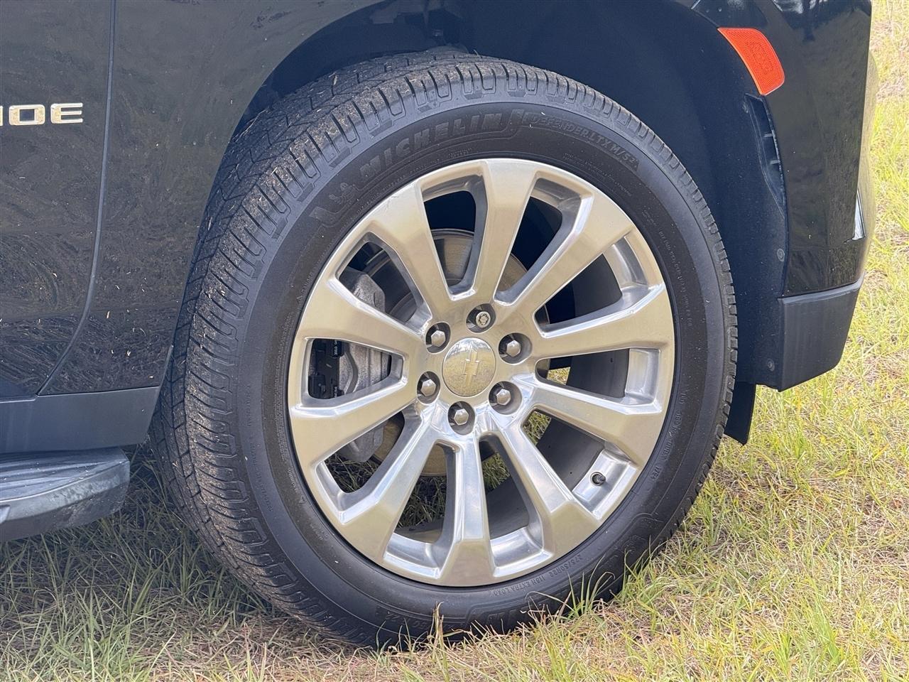 Chevrolet Tahoe 4WD 4dr Premier 2021