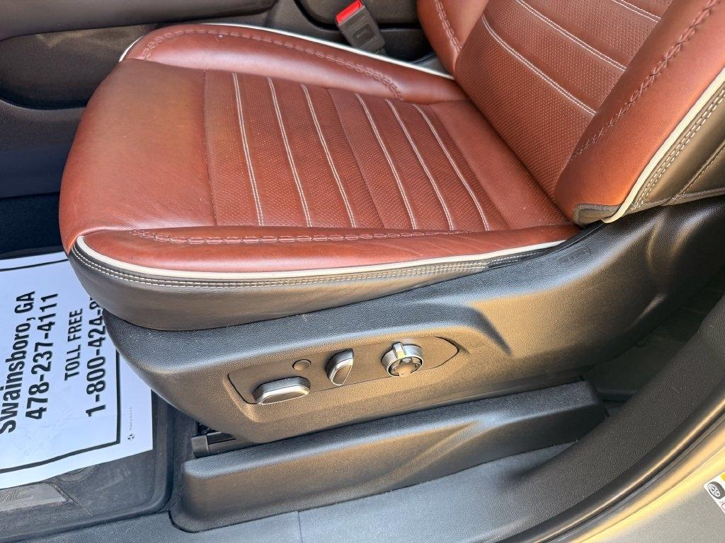 GMC Yukon XL 4WD 4dr Denali Ultimate 2024
