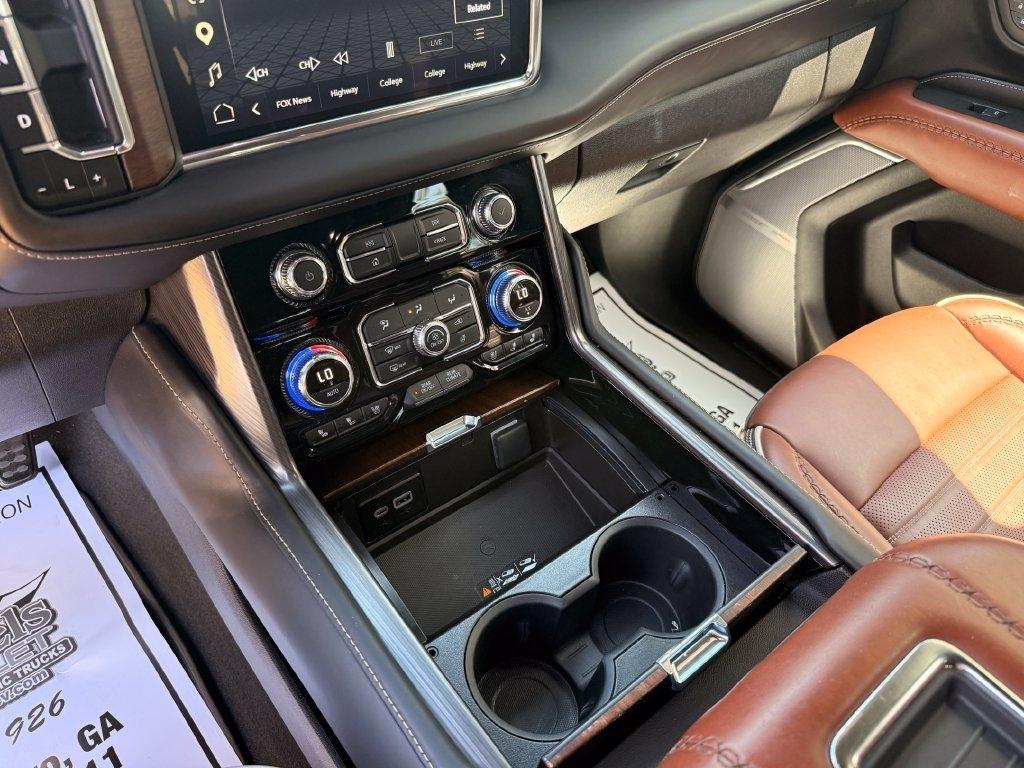 GMC Yukon XL 4WD 4dr Denali Ultimate 2024