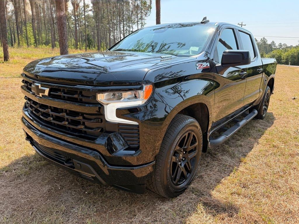 2023 Chevrolet Silverado 1500 4WD Crew Cab 147" RST