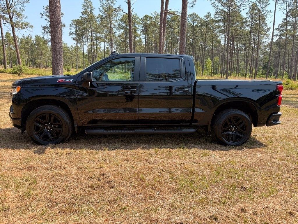 Chevrolet Silverado 1500 4WD Crew Cab 147" RST 2023