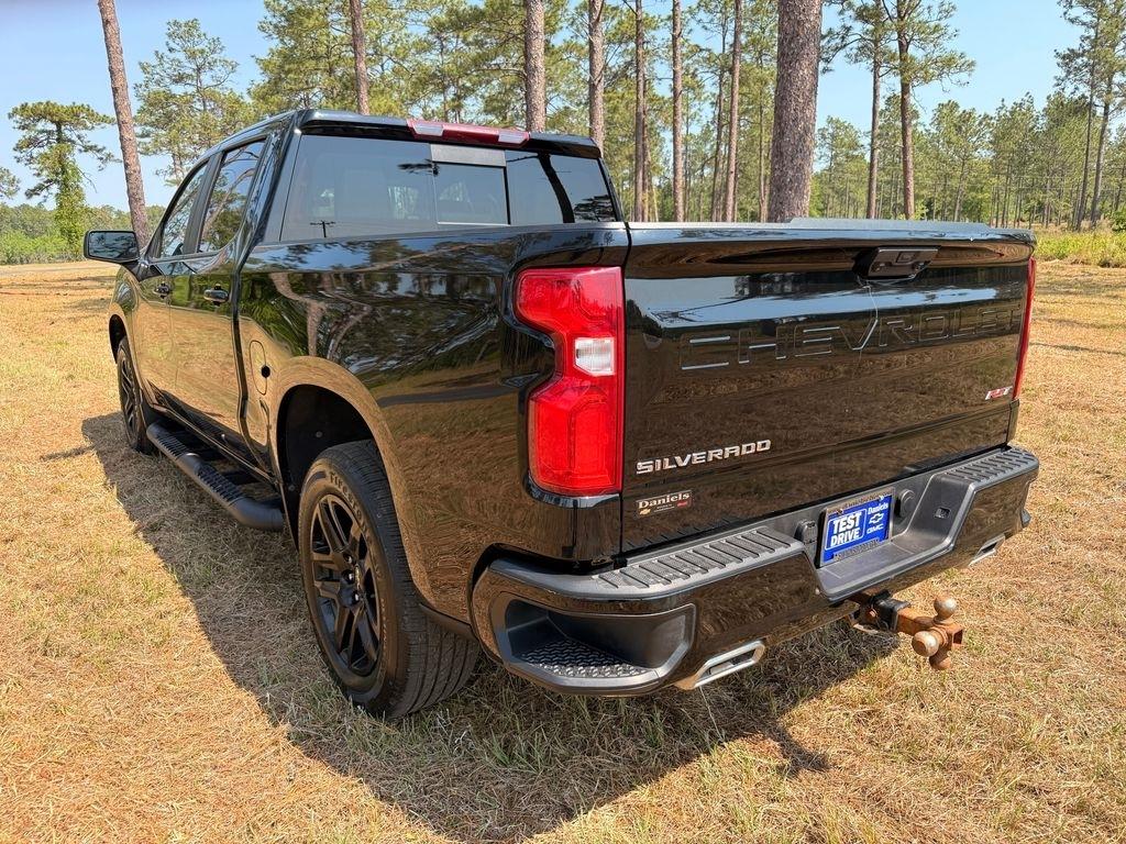 Chevrolet Silverado 1500 4WD Crew Cab 147" RST 2023
