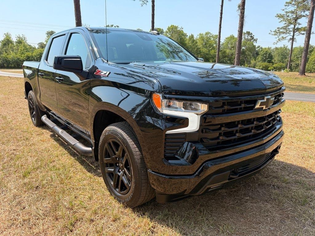 Chevrolet Silverado 1500 4WD Crew Cab 147" RST 2023