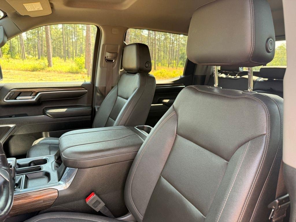 Chevrolet Silverado 1500 4WD Crew Cab 147" RST 2023