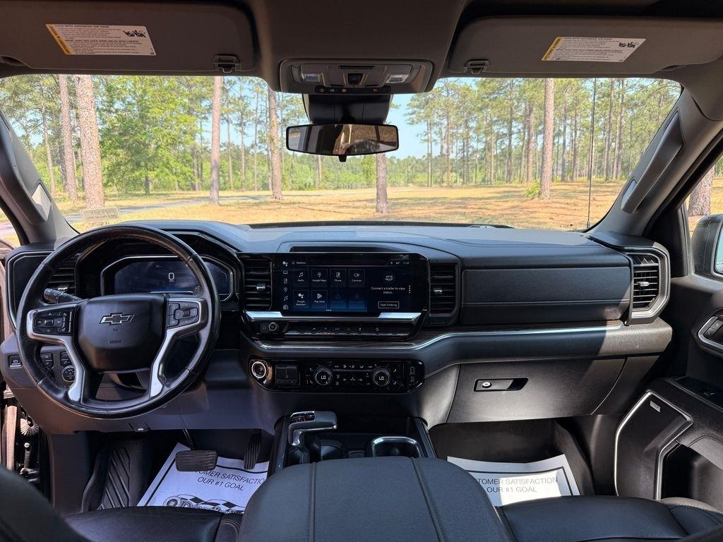 Chevrolet Silverado 1500 4WD Crew Cab 147" RST 2023